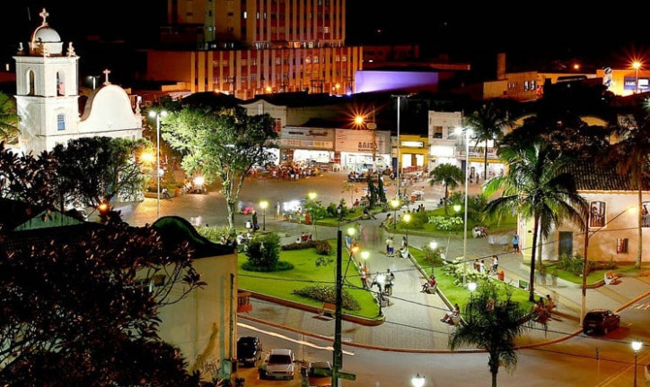 Imagem Apartamento com 2 Quartos à Venda, 80 m²em Guilhermina - Praia Grande