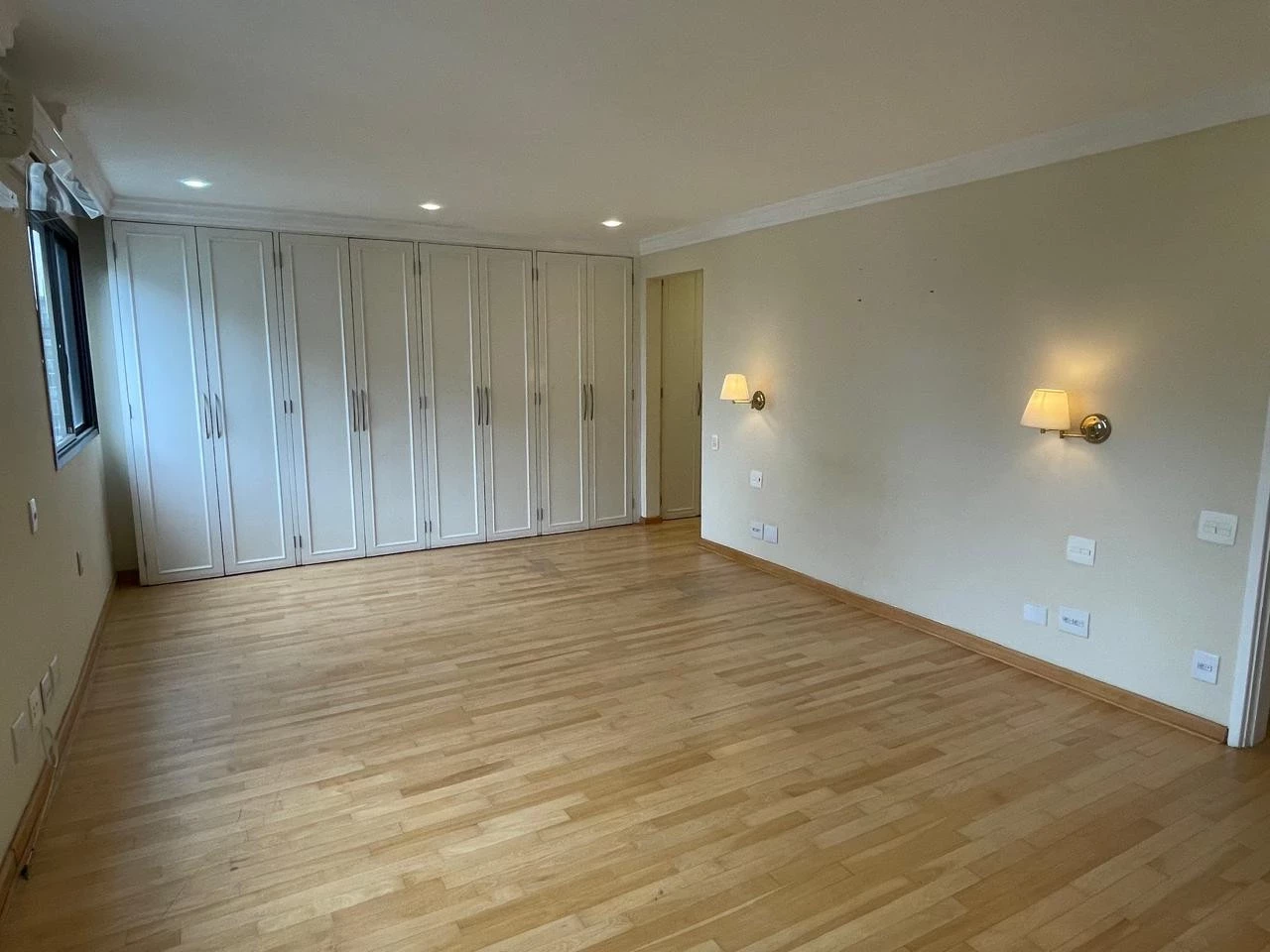 Imagem Apartamento com 3 Quartos à Venda, 209 m² em Itaim Bibi - São Paulo