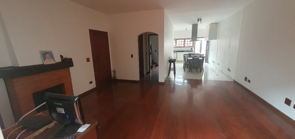 Imagem Sobrado com 3 Quartos à Venda, 189 m²em Jardim Paulistano - São Paulo