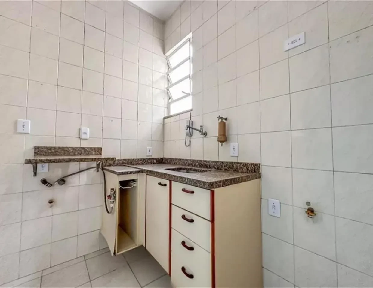 Imagem Apartamento com 1 Quarto à Venda, 32 m² em Catete - Rio de Janeiro