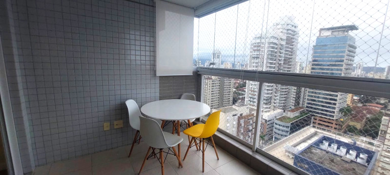 Imagem Apartamento com 2 Quartos à Venda, 77 m²em Gonzaga - Santos