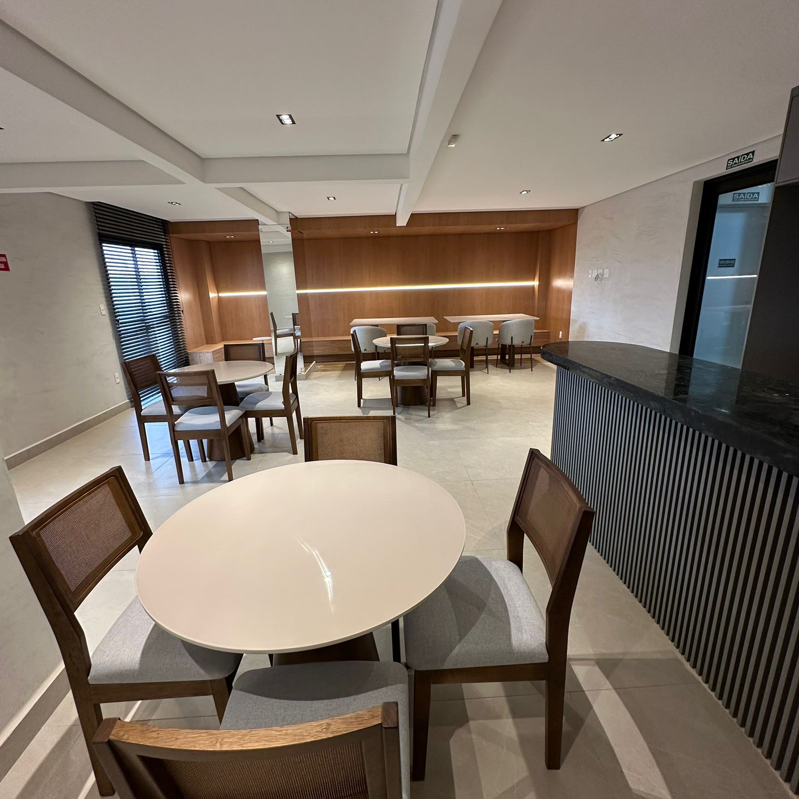 Foto do imóvel: Apartamento com 2 Quartos à Venda, 56 m² em Tupi - Praia Grande