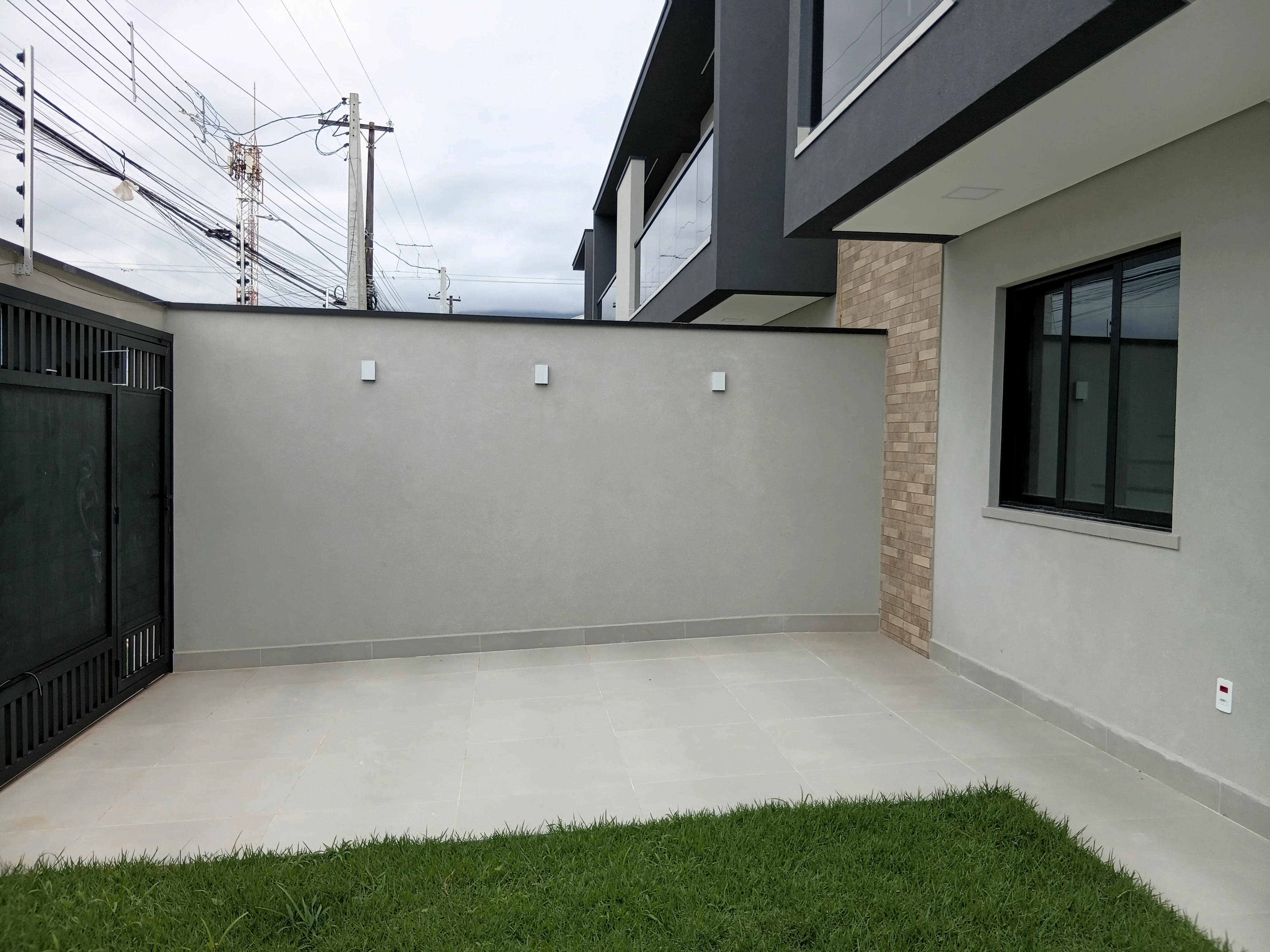 Foto do imóvel: Sobrado à Venda, 87 m² em Jardim Vicente de Carvalho - Bertioga
