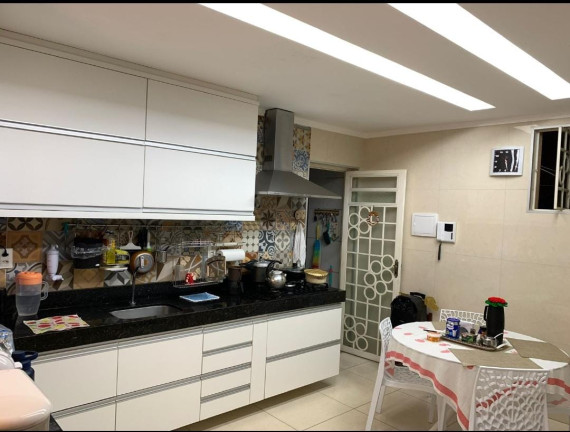 Imagem Casa com 3 Quartos à Venda, 150 m² em Monte Castelo - Fortaleza