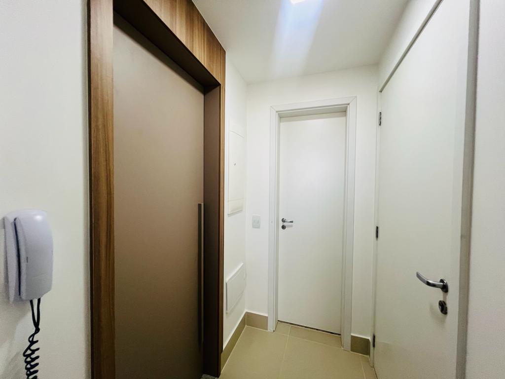Imagem Apartamento com 3 Quartos à Venda, 181 m²em Cambuí - Campinas