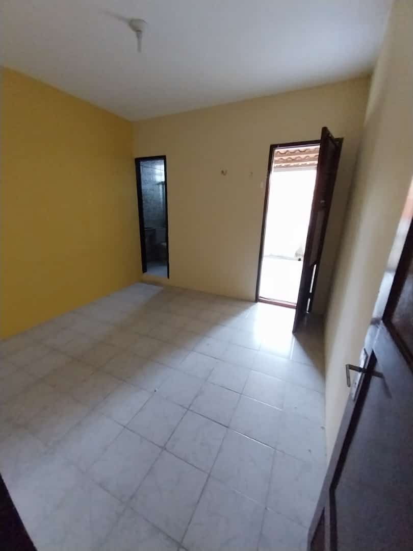Imagem Sobrado com 3 Quartos à Venda, 125 m²em Parque Araxá - Fortaleza