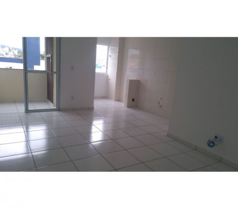 Imagem Apartamento com 2 Quartos à Venda, 60 m² em Operária Nova - Criciúma