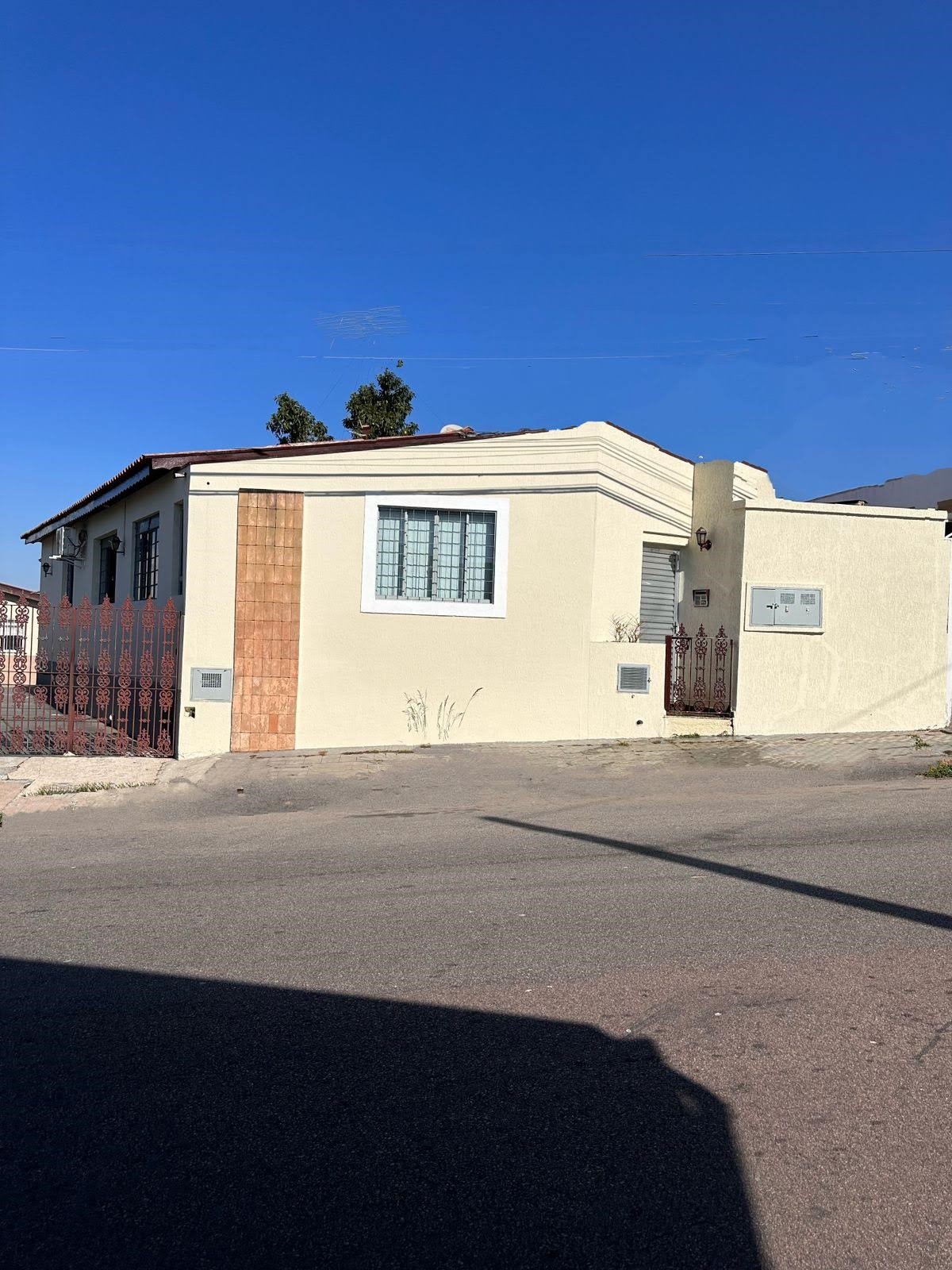 Imagem Casa com 3 Quartos para Alugar, 130 m²em Jardim Bonfiglioli - Jundiaí