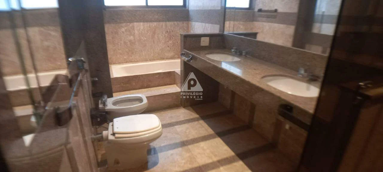 Imagem Apartamento com 6 Quartos à Venda, 470 m²em Ipanema - Rio de Janeiro