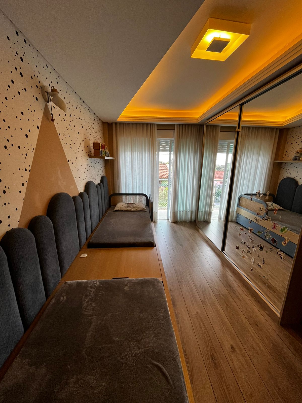 Imagem Casa com 3 Quartos à Venda, 265 m²em Abranches - Curitiba