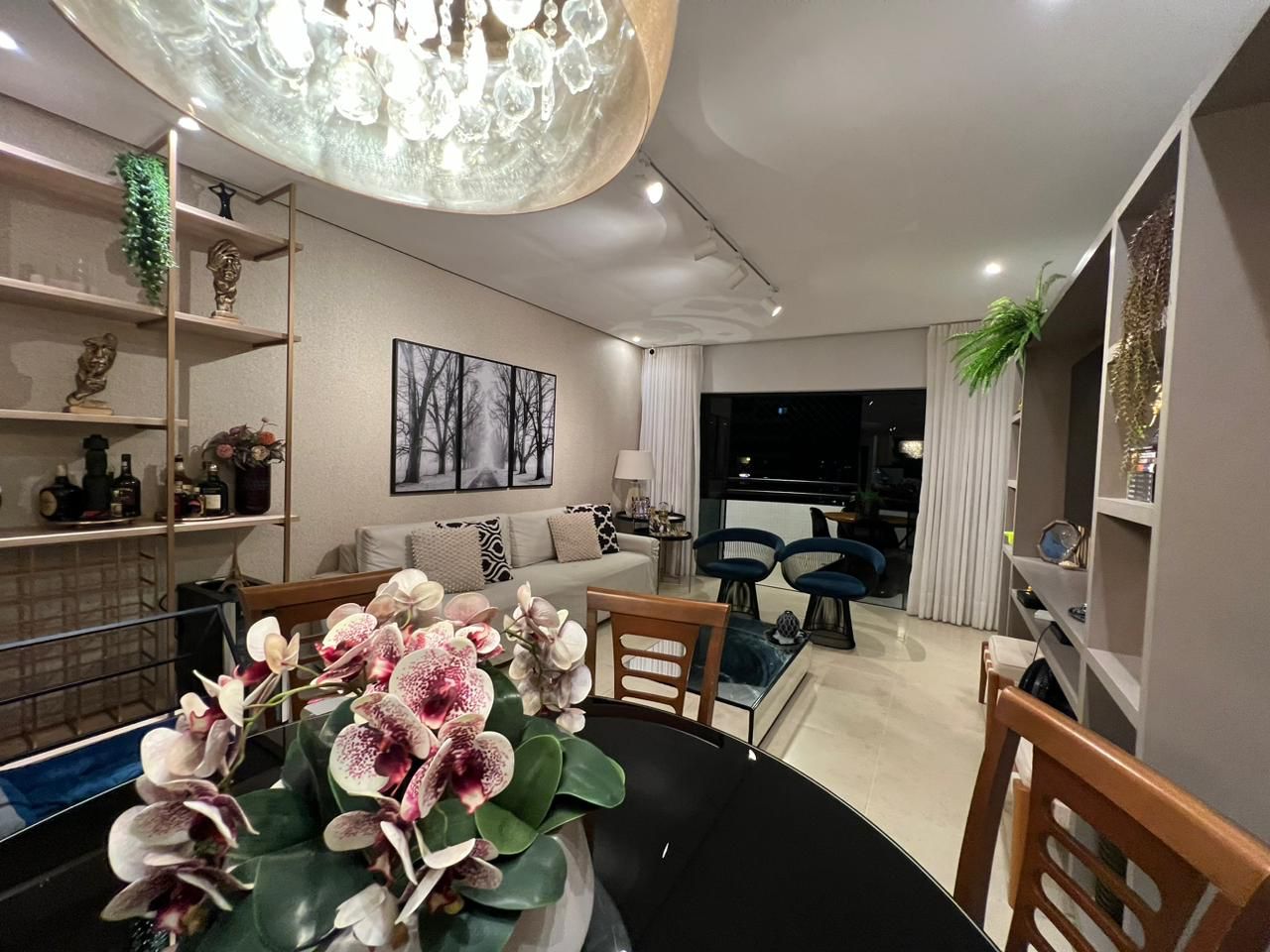 Imagem Apartamento com 3 Quartos à Venda, 127 m²em Umarizal - Belém
