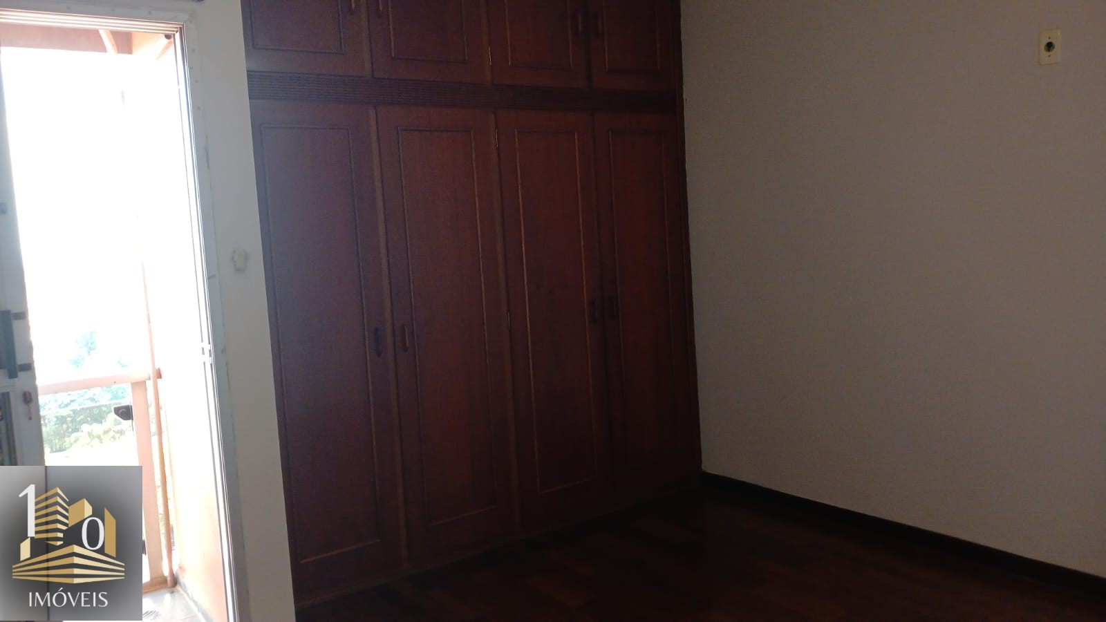 Imagem Apartamento com 4 Quartos à Venda, 186 m²em Centro - Limeira