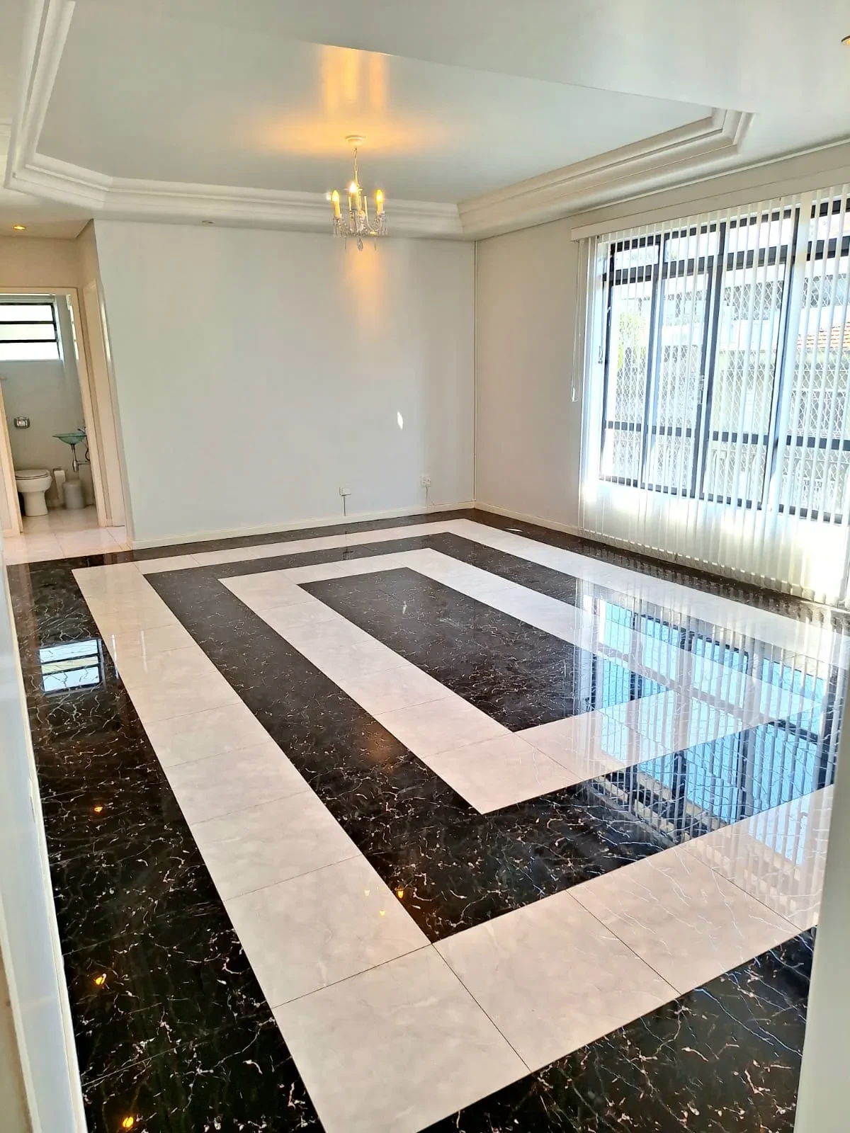 Imagem Apartamento com 3 Quartos à Venda, 145 m² em Mercês - Curitiba