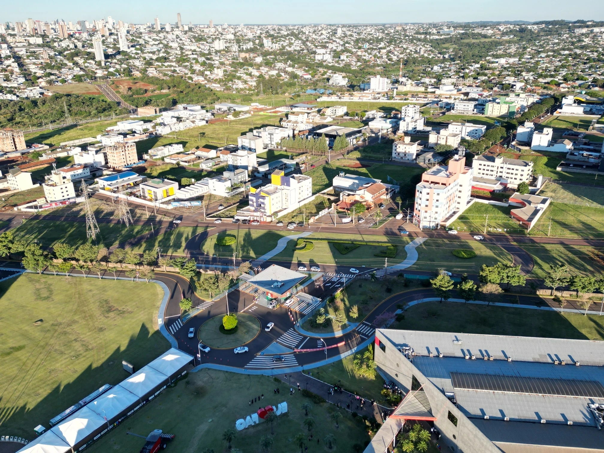 Foto do imóvel: Sala Comercial à Venda, 200 m² em FAG - Cascavel
