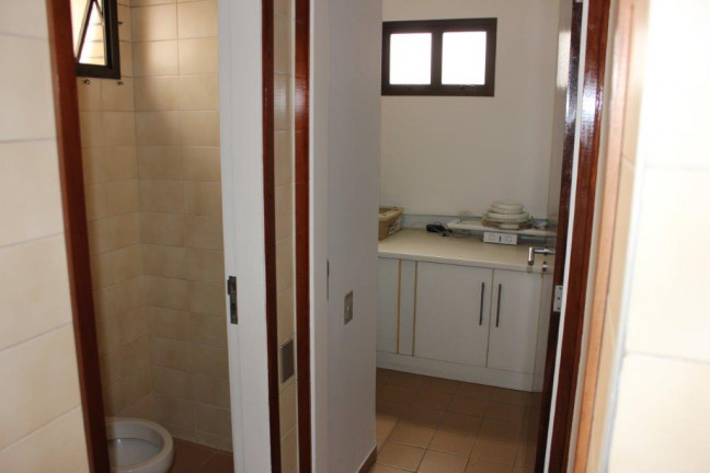 Foto do imóvel: Apartamento com 3 Quartos para Alugar, 240 m² em Indianópolis - São Paulo