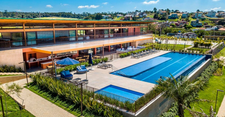 Terreno em Condomínio à Venda, 800 m² em Medeiros - Jundiaí