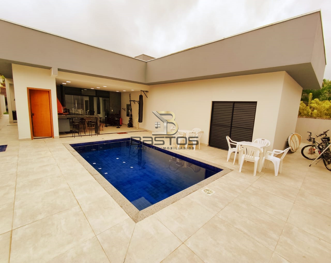 Foto do imóvel: Casa de Condomínio com 4 Quartos à Venda, 400 m² em Horto Florestal - Ubatuba