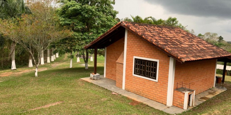 Imagem Chácara com 12 Quartos à Venda, 96.000 m² em Centro - Santa Isabel