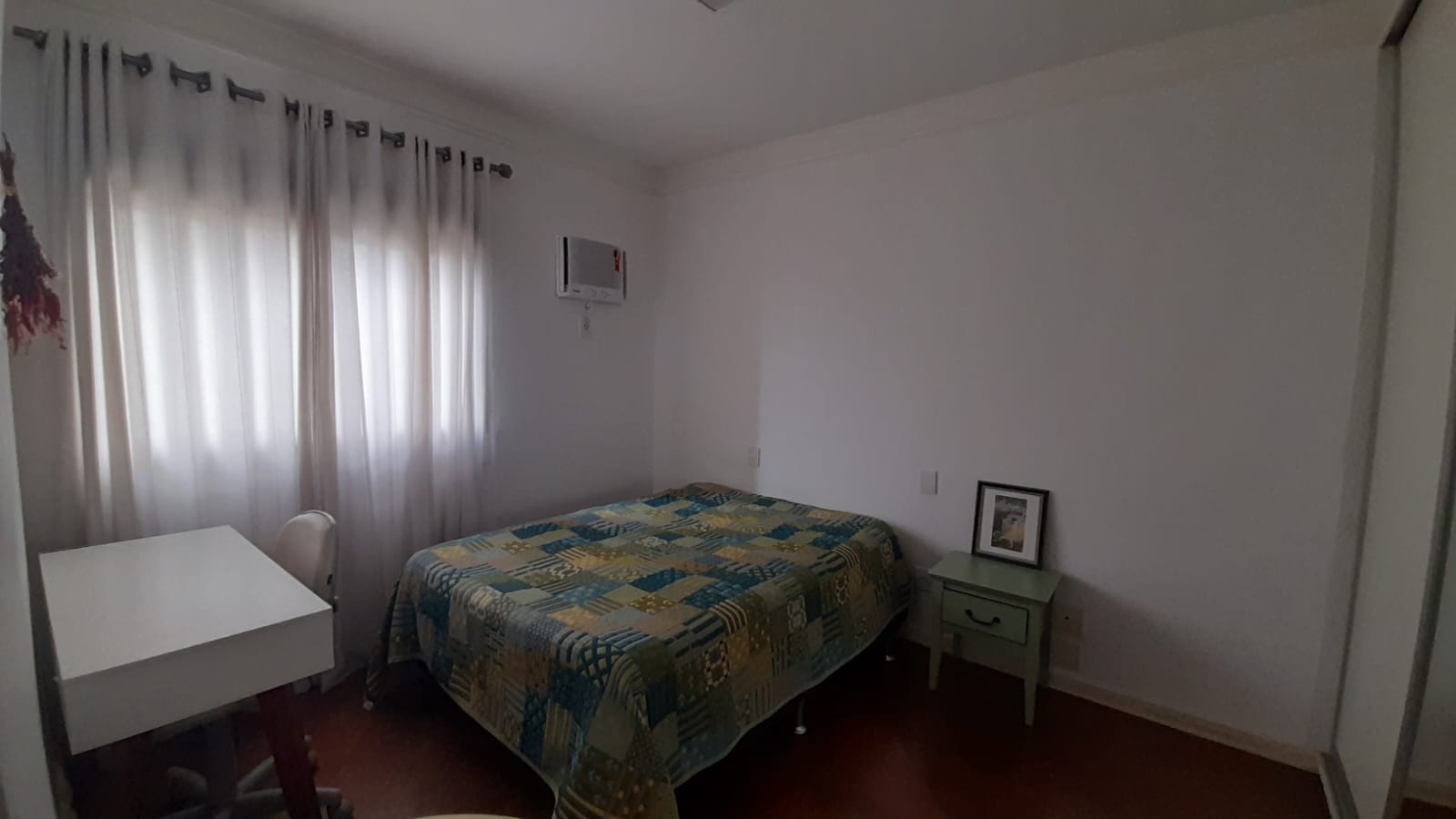 Imagem Apartamento com 3 Quartos à Venda, 208 m²em Cambuí - Campinas