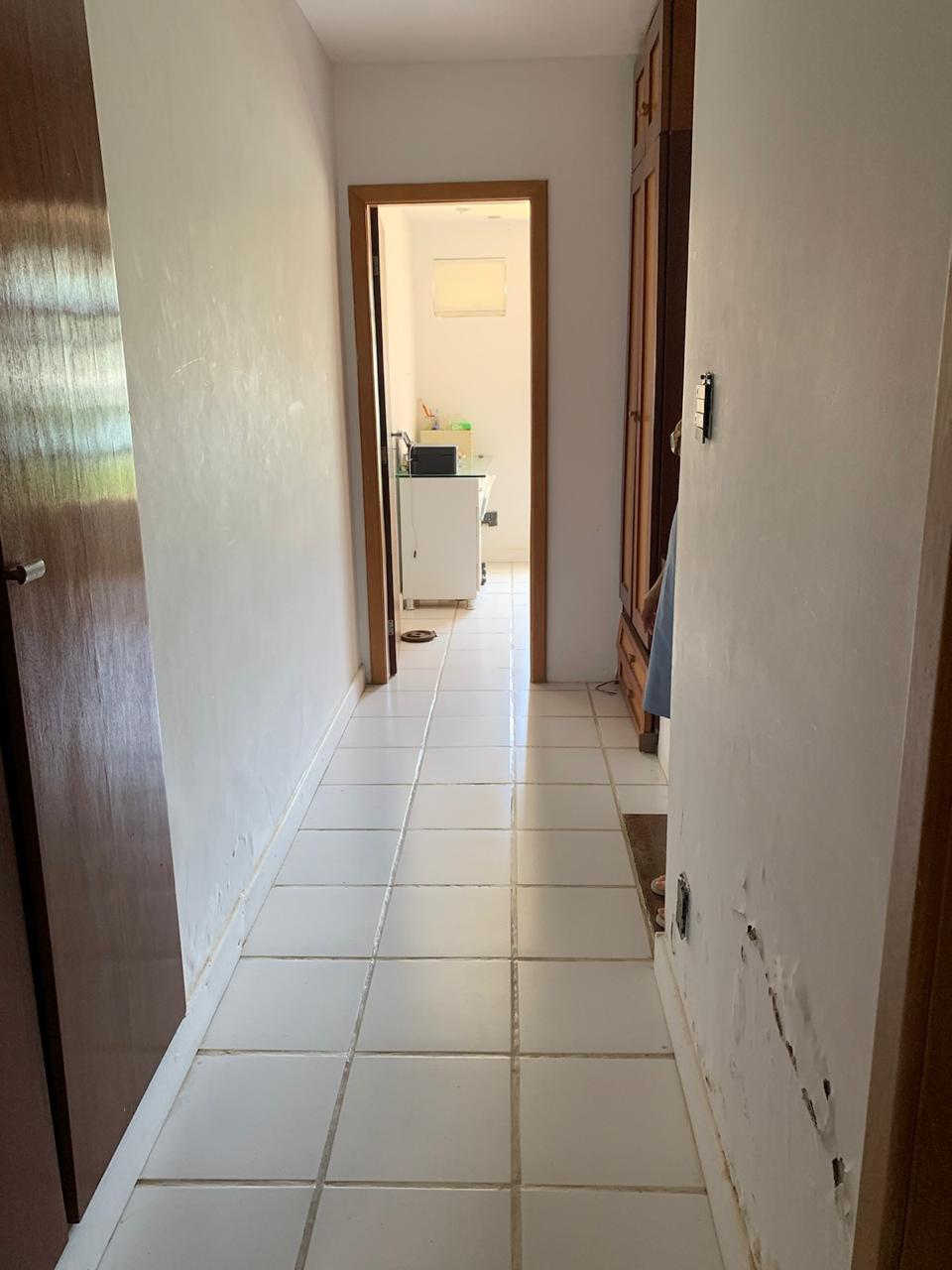 Imagem Casa de Condomínio com 5 Quartos à Venda, 220 m²em Piatã - Salvador