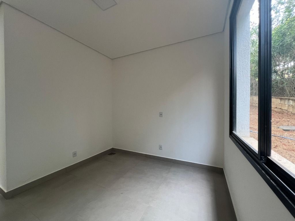 Foto do imóvel: Casa de Condomínio com 4 Quartos à Venda, 260 m² em Várzea - Lagoa Santa