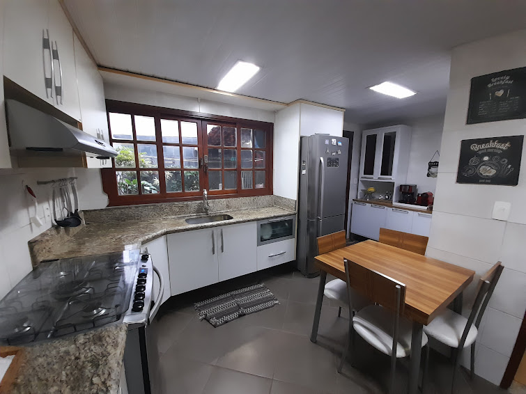 Imagem Casa com 3 Quartos à Venda, 155 m² em Anil - Rio de Janeiro