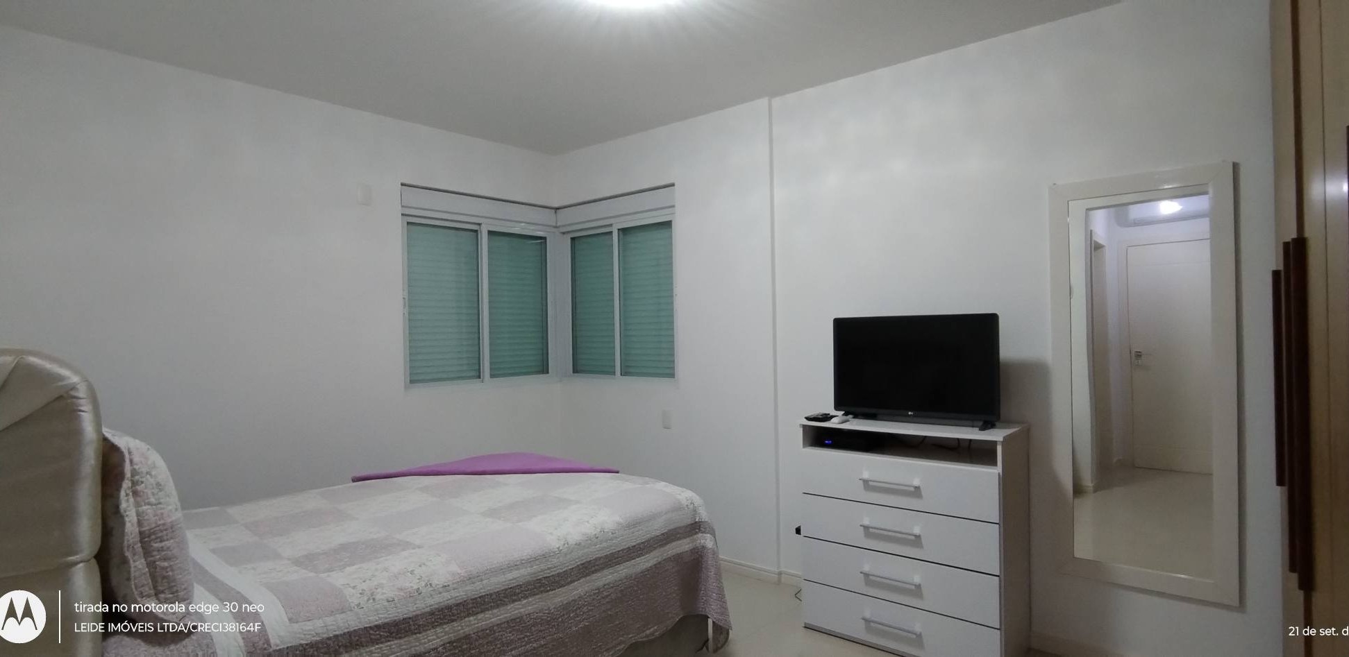 Imagem Apartamento com 2 Quartos à Venda, 75 m² em Centro - Palhoça