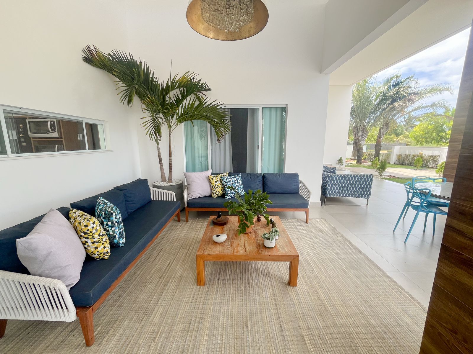 Foto do imóvel: Casa de Condomínio com 4 Quartos à Venda, 415 m² em Vale do Landirana (Abrantes) - Camaçari