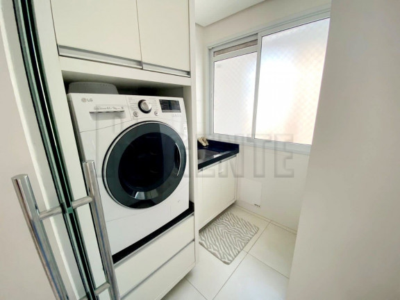 Imagem Apartamento com 3 Quartos à Venda, 93 m² em Barreiros - São José