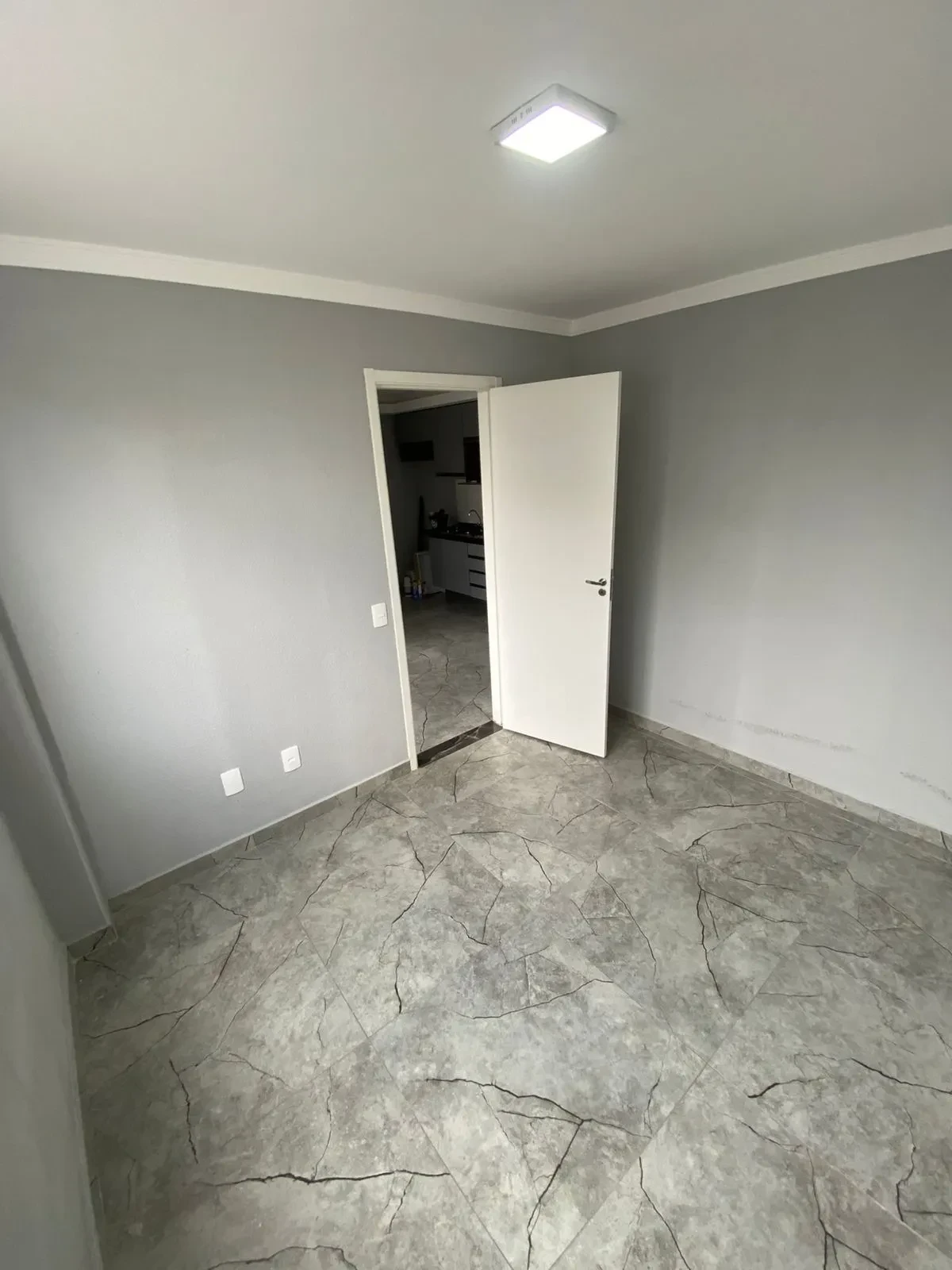 Imagem Apartamento com 2 Quartos à Venda, 35 m² em Jardim Santa Adélia - São Paulo