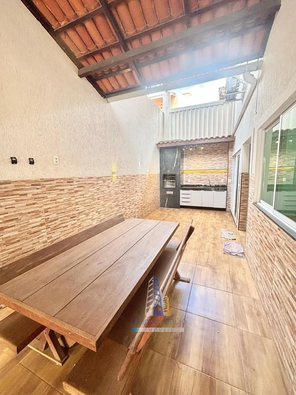Imagem Casa com 4 Quartos à Venda, 160 m² em Jardim Cearense - Fortaleza