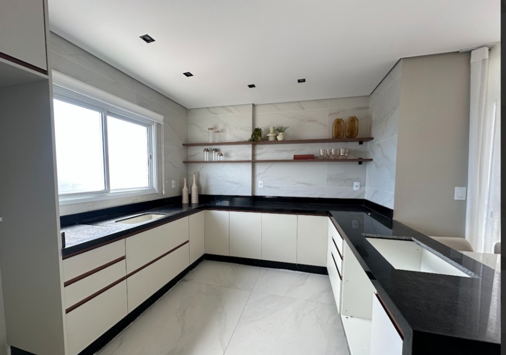 Foto do imóvel: Cobertura com 3 Quartos à Venda, 155 m² em Guilhermina - Praia Grande