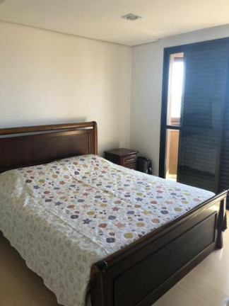 Apartamento com 4 Quartos à Venda, 212 m² em Jardim Do Lago - Londrina