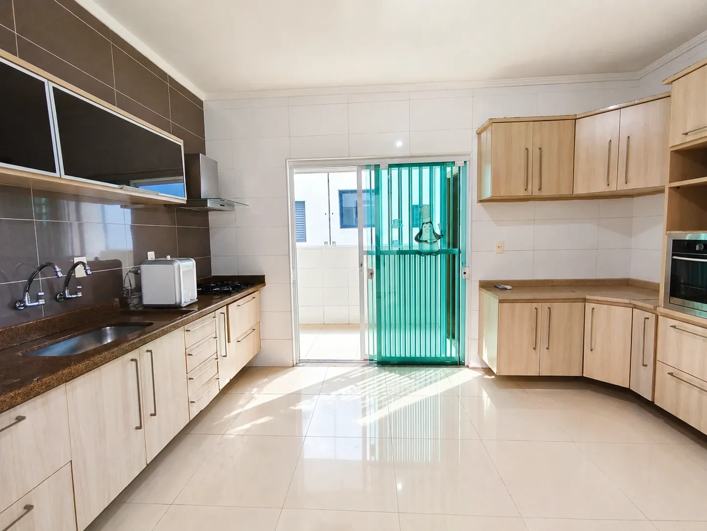 Imagem Casa com 4 Quartos à Venda, 239 m² em Embaré - Santos
