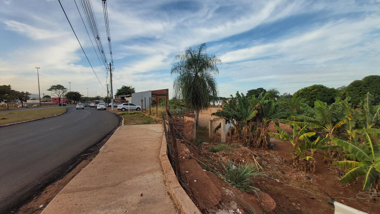 Imagem Terreno à Venda,  em Jardim Centenário - Campo Grande