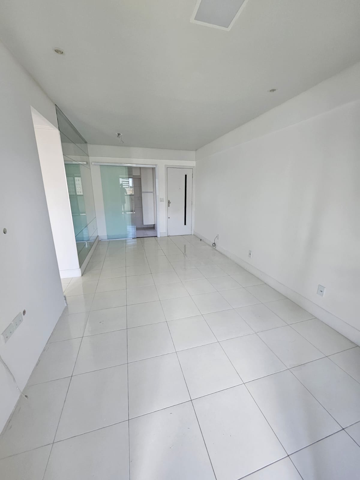 Imagem Apartamento com 2 Quartos à Venda, 77 m²em Imbuí - Salvador