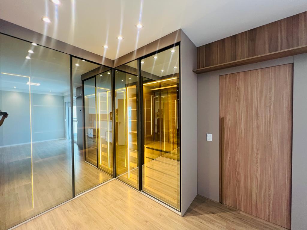 Imagem Apartamento com 3 Quartos à Venda, 181 m²em Cambuí - Campinas