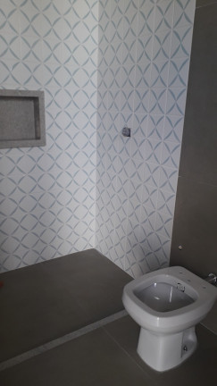 Imagem Casa com 3 Quartos à Venda,  em Aclimação - Uberlândia