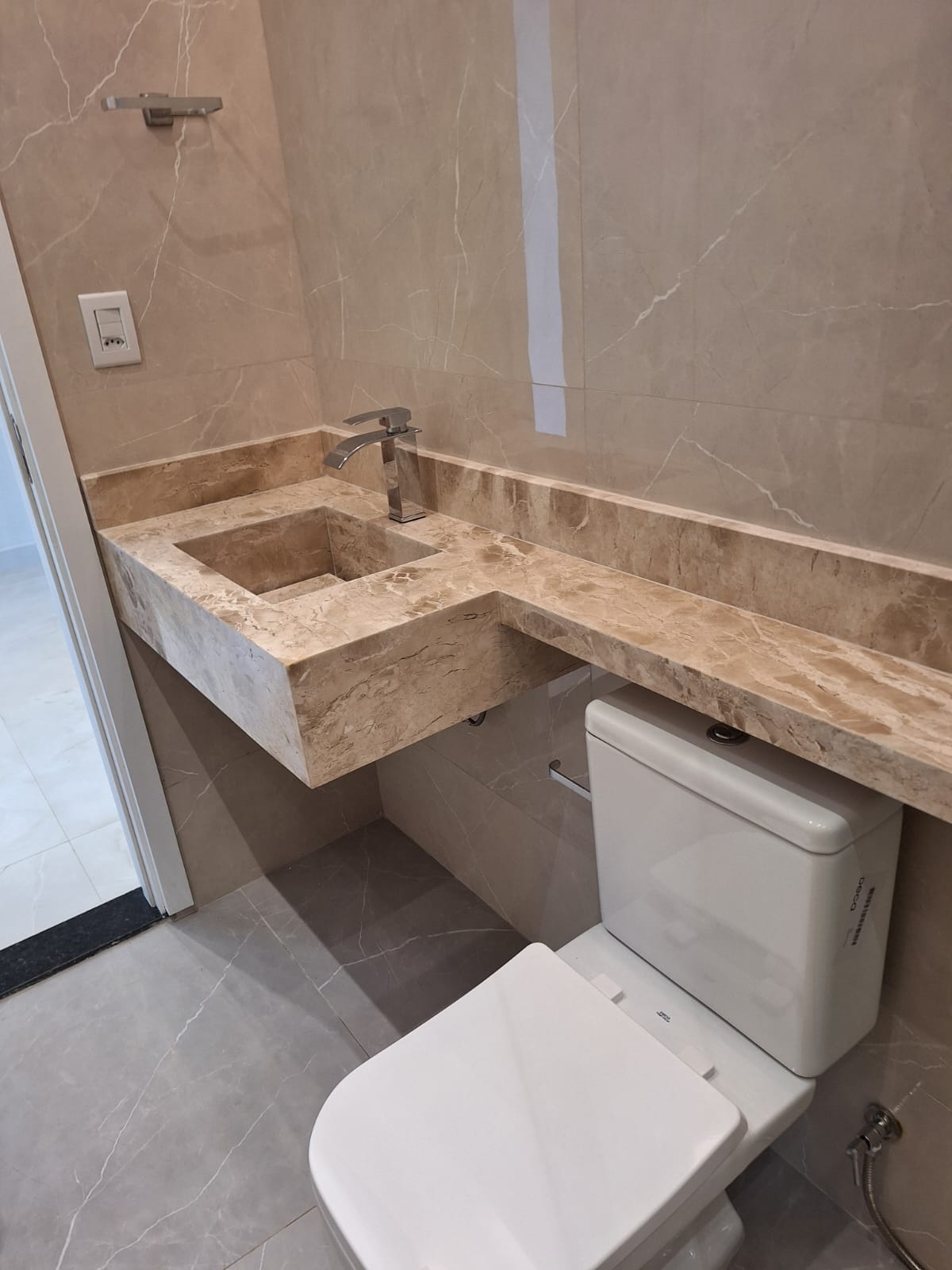 Imagem Casa de Condomínio com 3 Quartos à Venda, 160 m²em Quarenta Horas (Coqueiro) - Ananindeua