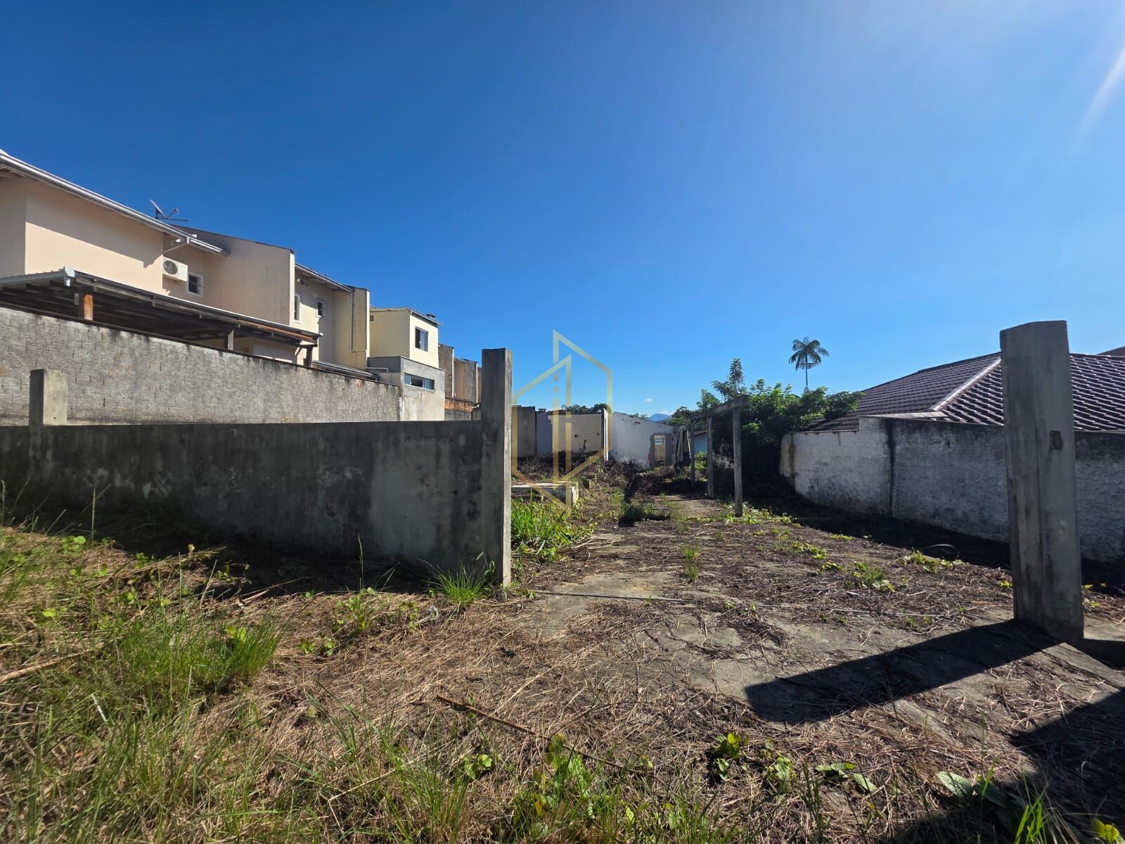 Foto do imóvel: Terreno em Condomínio à Venda, 480 m² em Petrópolis - Joinville