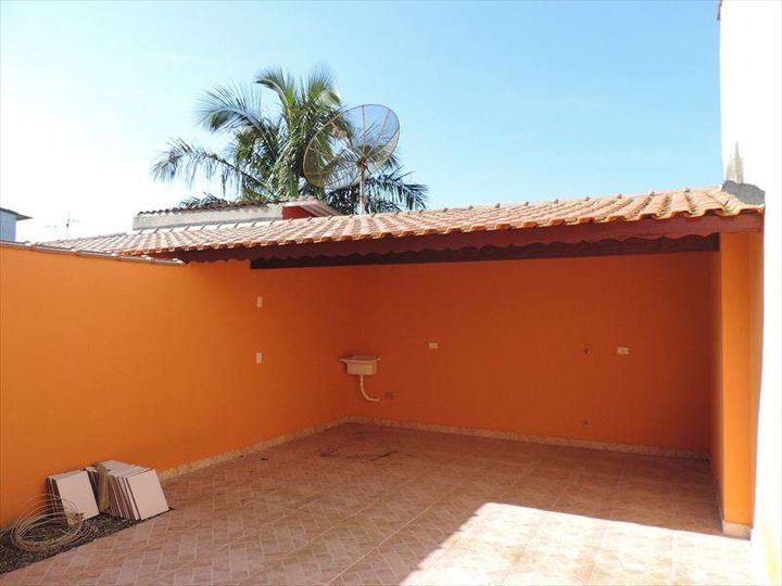 Imagem Casa com 2 Quartos à Venda, 75 m² em Itanhaém