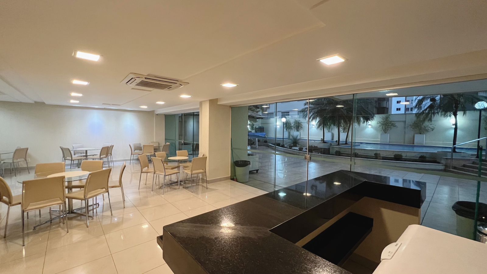 Imagem Apartamento com 3 Quartos à Venda, 108 m²em Setor Bueno - Goiânia