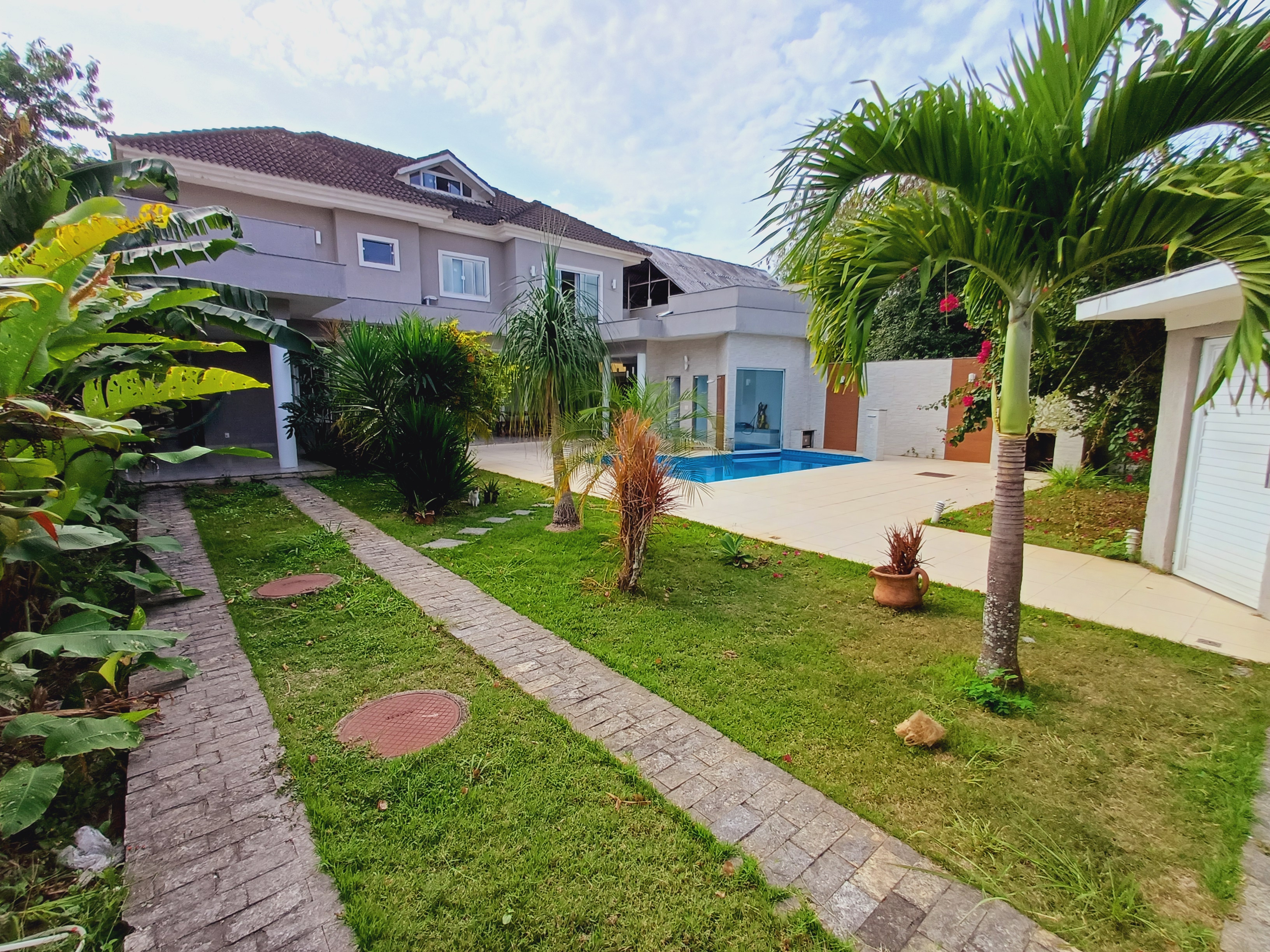 Foto do imóvel: Casa de Condomínio com 5 Quartos à Venda, 600 m² em Vargem Grande - Rio de Janeiro