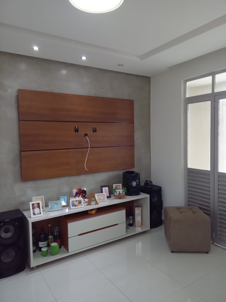 Imagem Casa com 2 Quartos à Venda, 150 m²em Paripe - Salvador