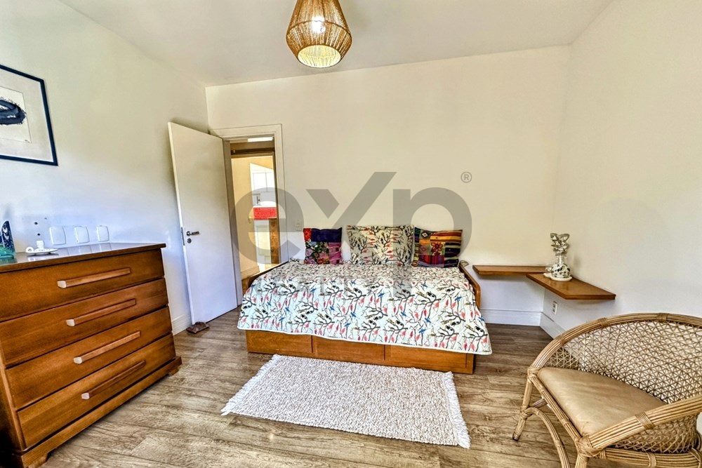 Imagem Casa com 4 Quartos à Venda, 256 m² em Itaipava - Petrópolis