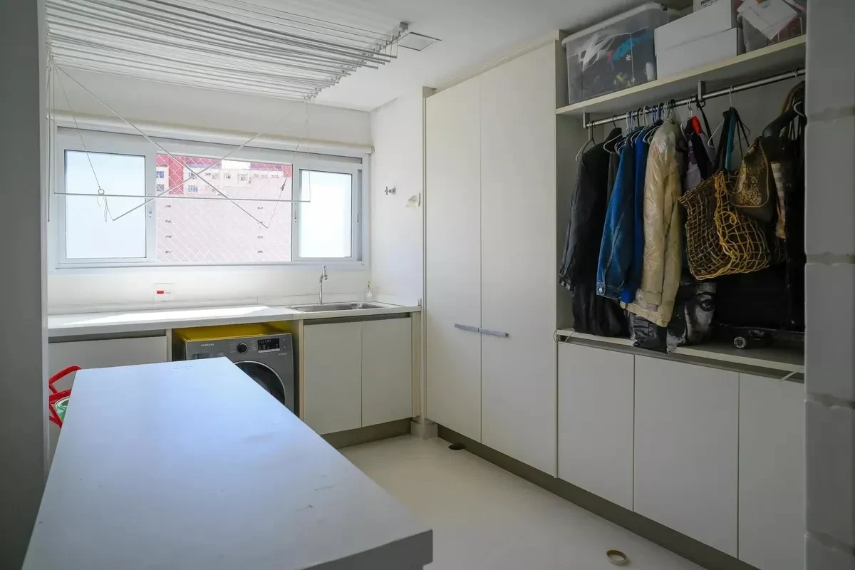 Imagem Apartamento com 3 Quartos à Venda, 280 m² em Aclimação - São Paulo