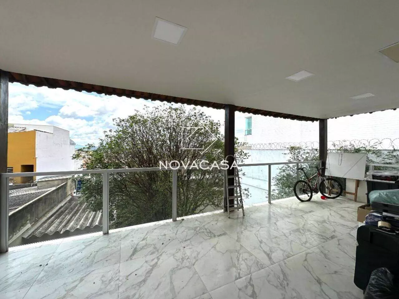 Foto do imóvel: Casa com 5 Quartos à Venda, 250 m² em Rio Branco - Belo Horizonte