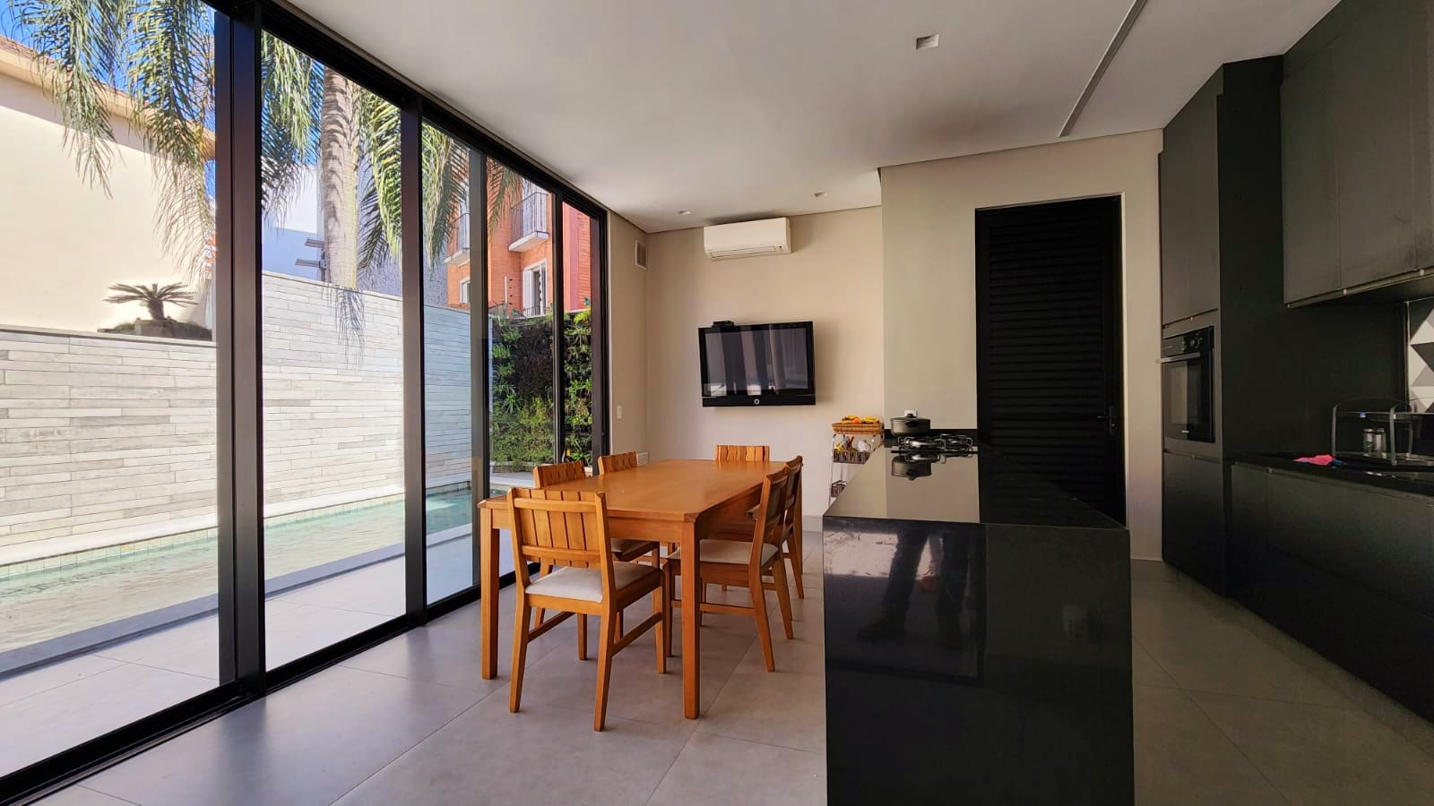 Foto do imóvel: Casa com 4 Quartos à Venda, 370 m²em Ponta da Praia - Santos