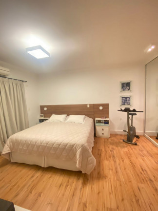 Casa com 4 Quartos à Venda, 236 m² em Tamboré - Santana de Parnaíba