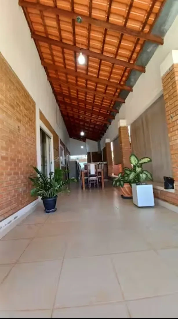 Imagem Casa de Condomínio com 3 Quartos à Venda, 130 metros em Setor Lagoa Quente - Caldas Novas